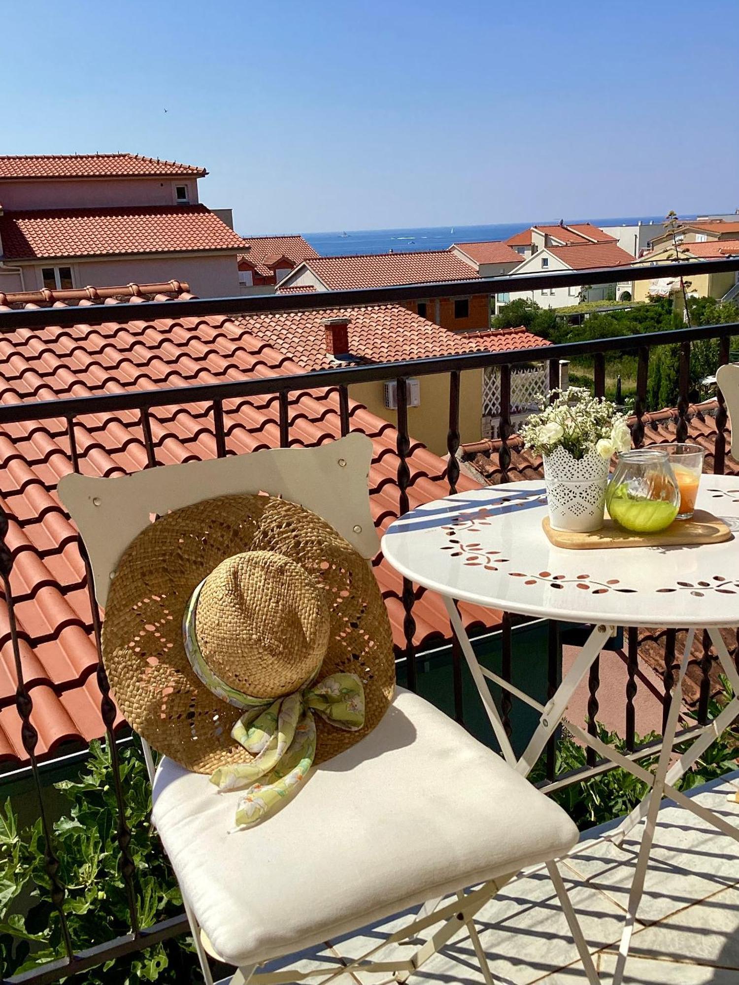 Apartmani Mate Rogoznica  Exteriör bild