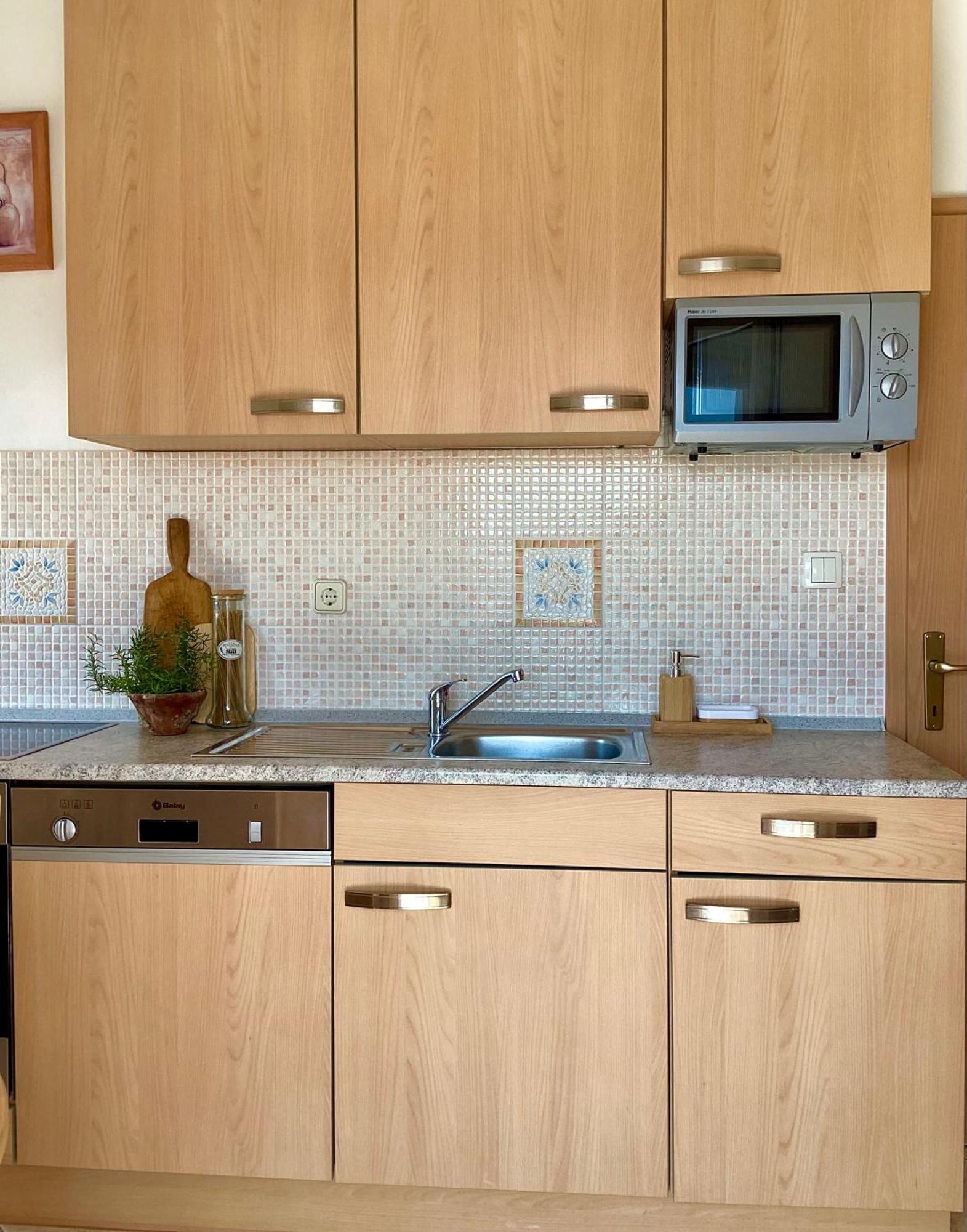 Apartmani Mate Rogoznica  Rum bild