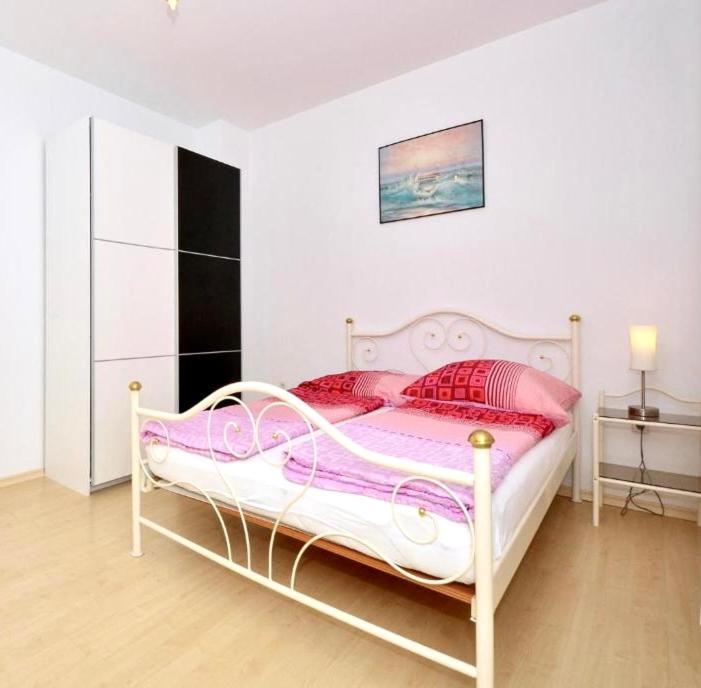Apartmani Mate Rogoznica  Exteriör bild